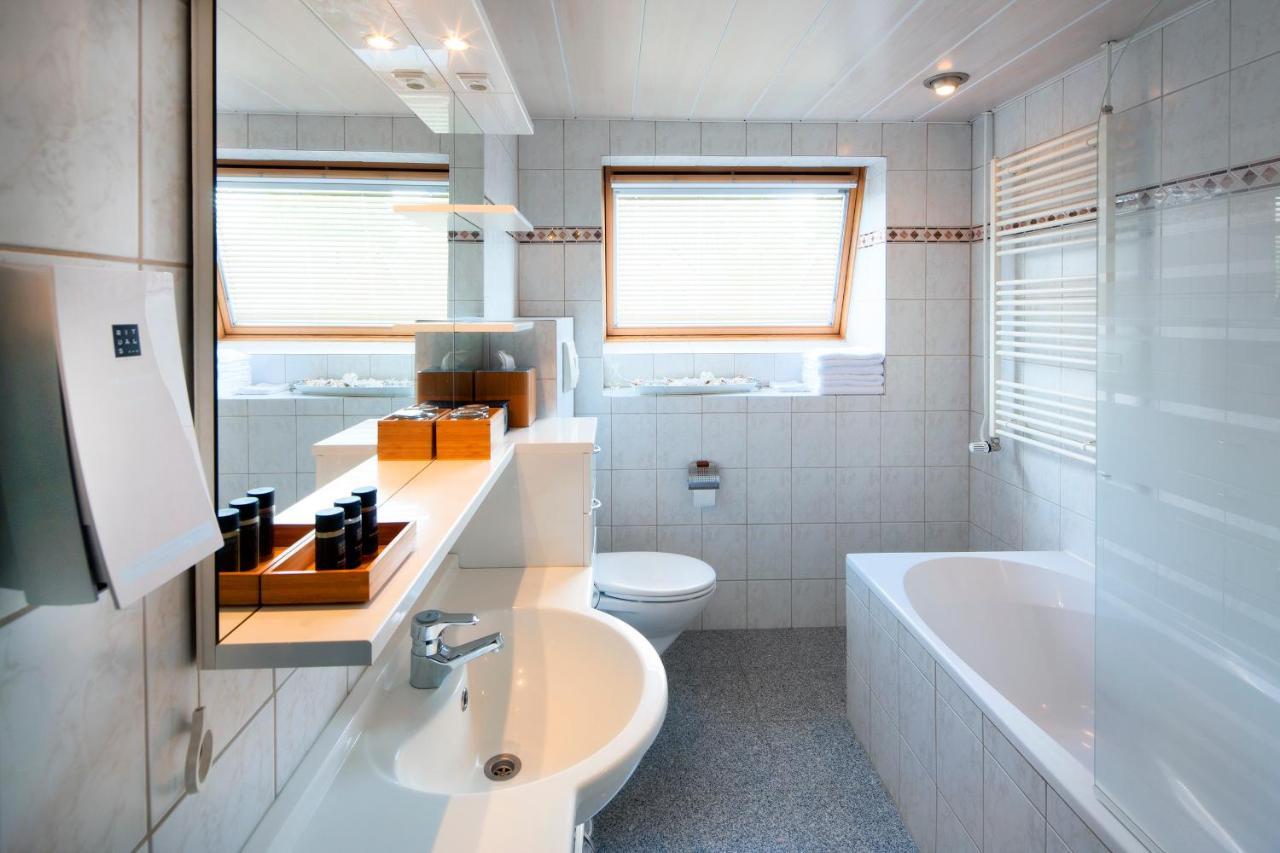 Bed and Breakfast Aubergine Logeren&Dineren Tegelen Zimmer foto